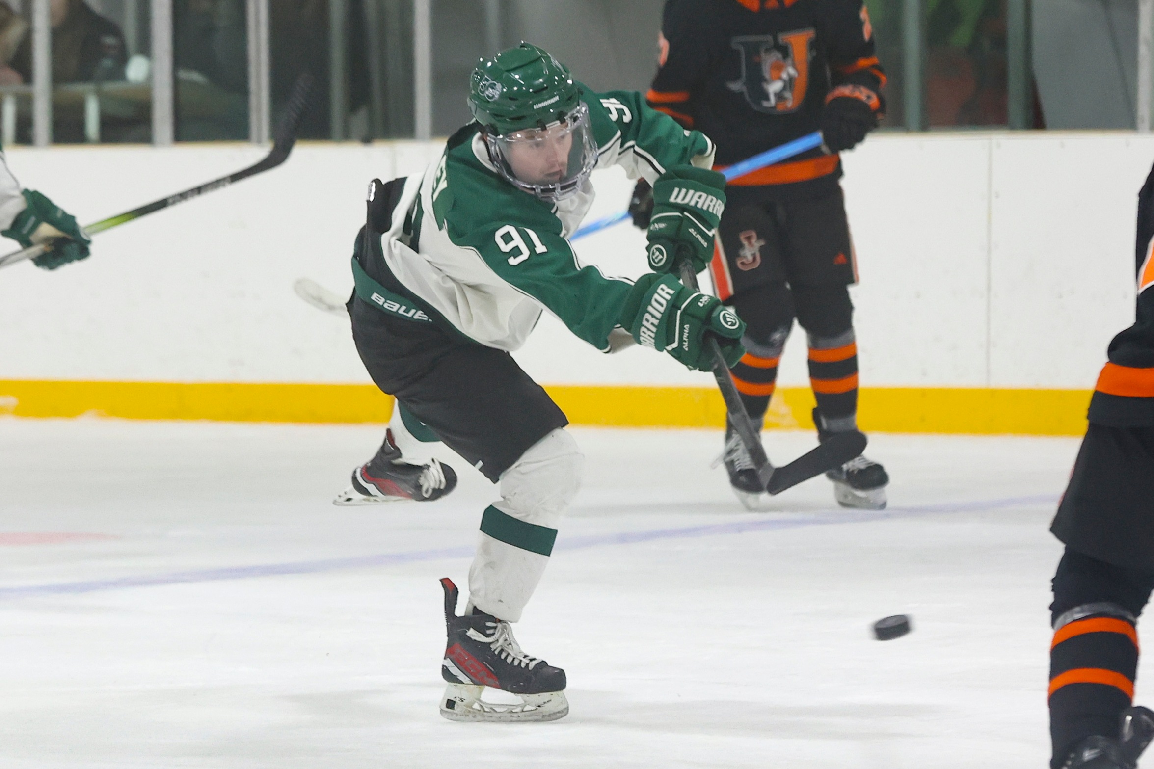 Jacks Split High Scoring Affairs with Jimmies