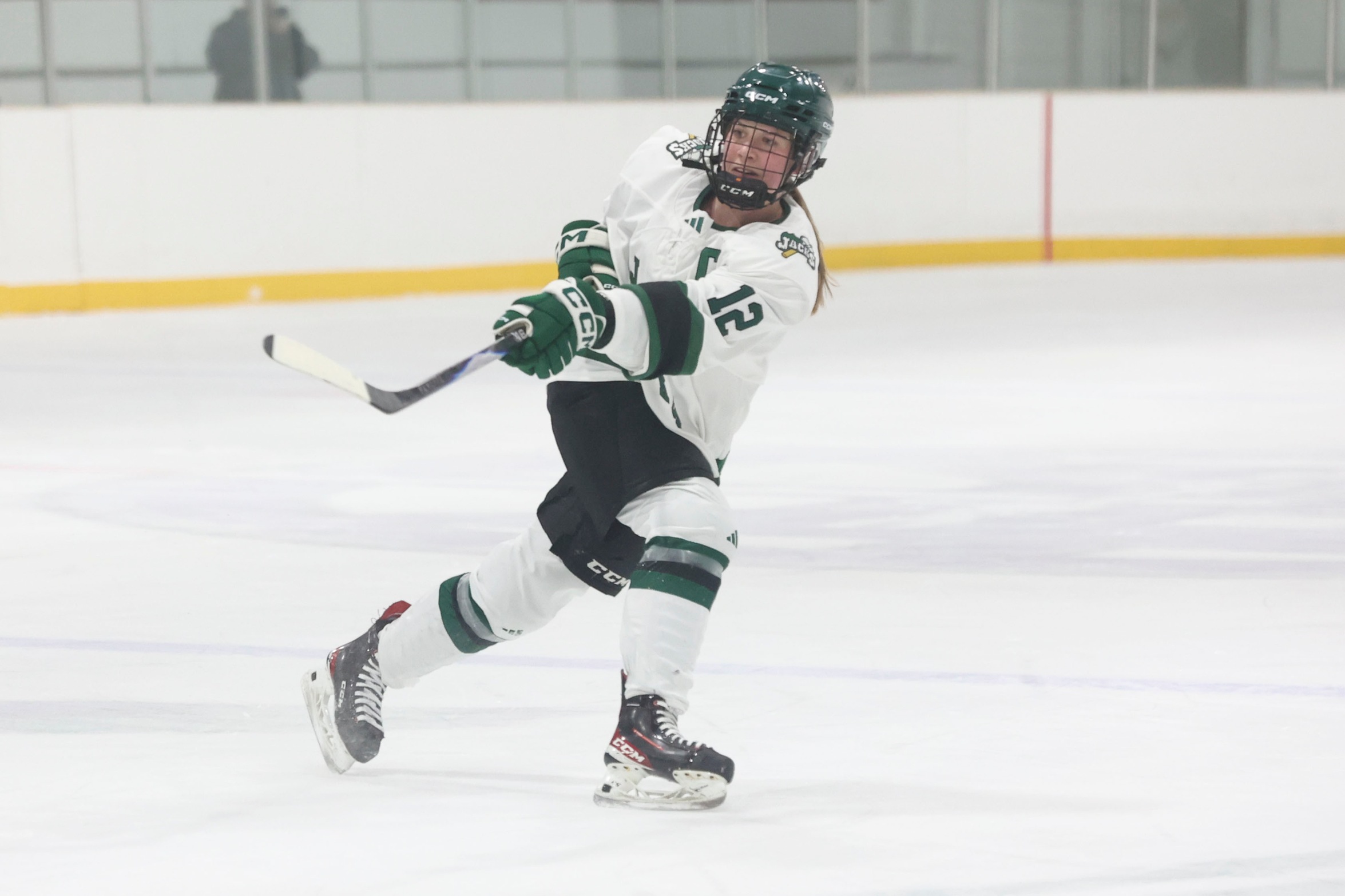 Jacks Roll Past Bison