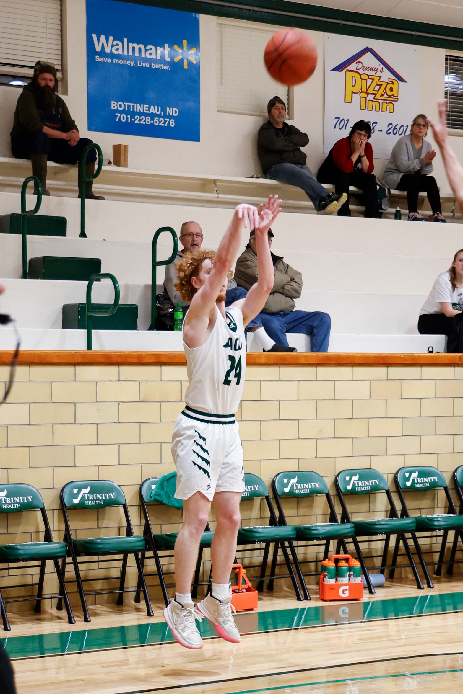 Jacks Handle Storm