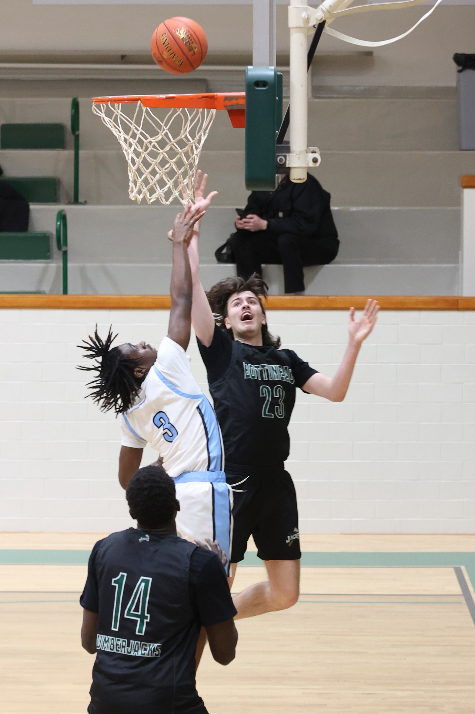 Jacks Come up Short Against Hot Shooting Thunderbirds