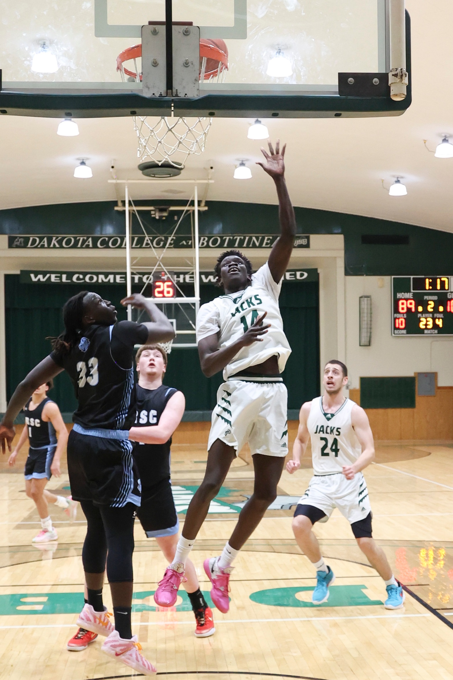 Defense Propels Jacks to Key Victory