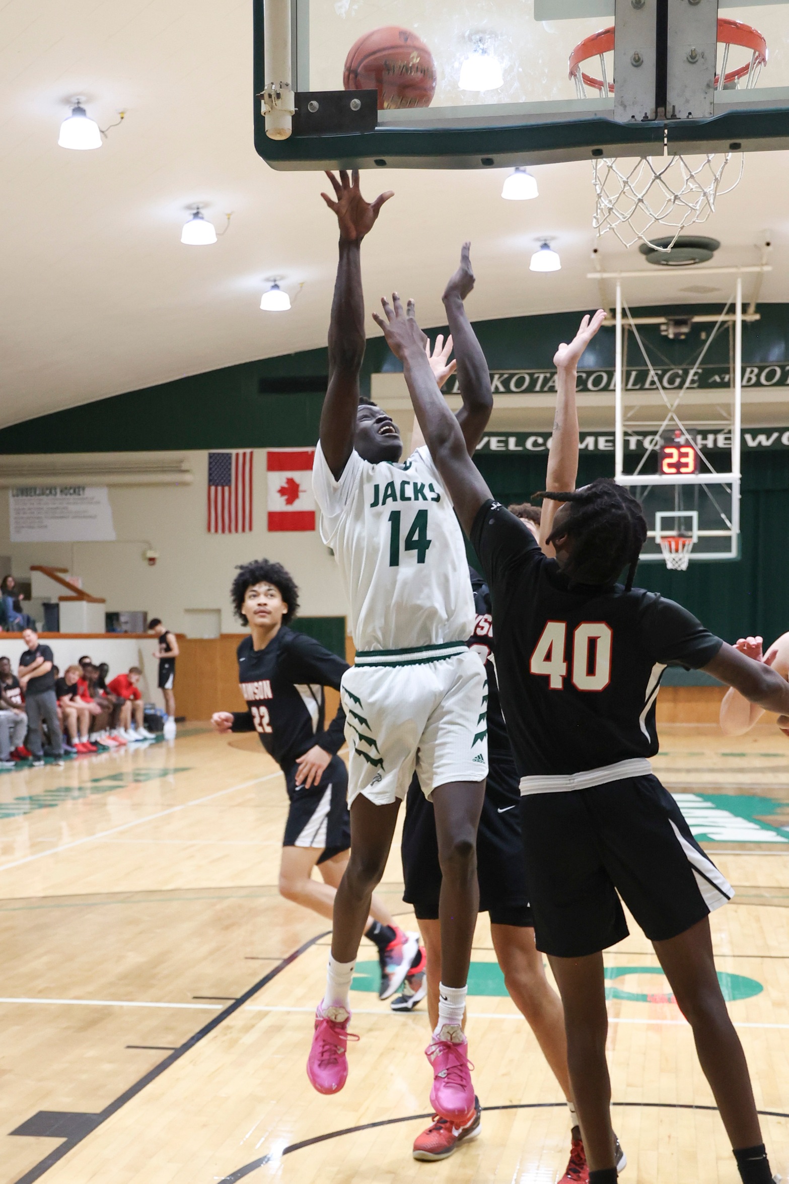 Late Lumberjack Rally Falls Short