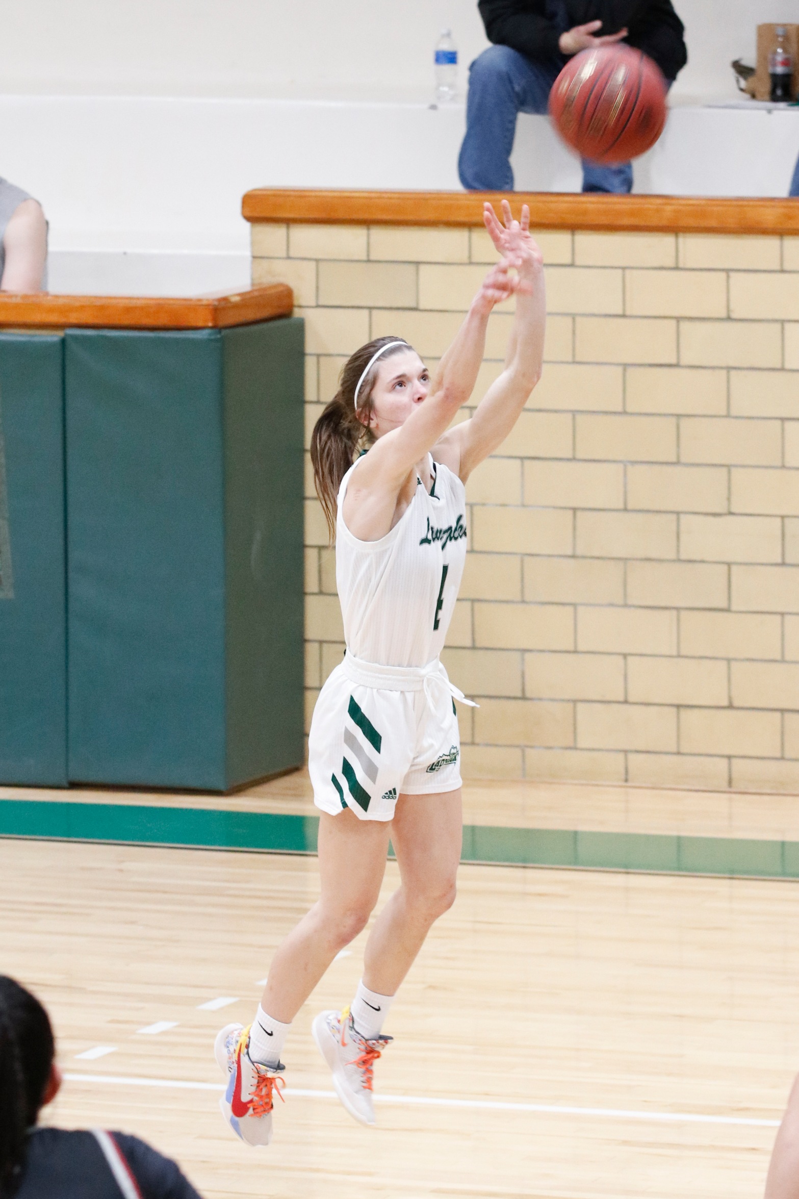 Jacks Cruise to Non-Conference Sweep