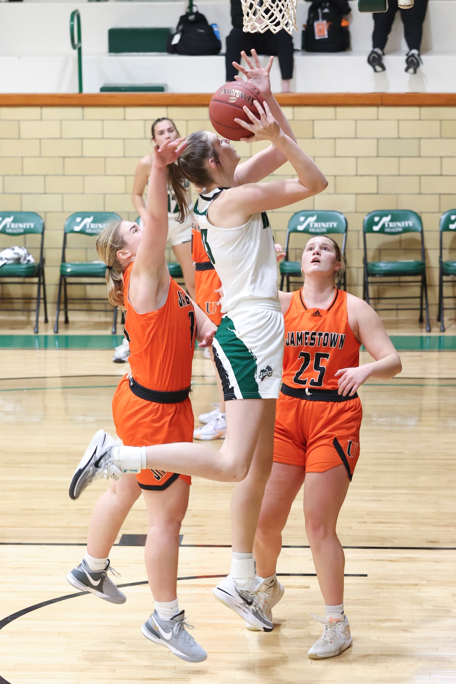 Slow Start Dooms Lumberjacks