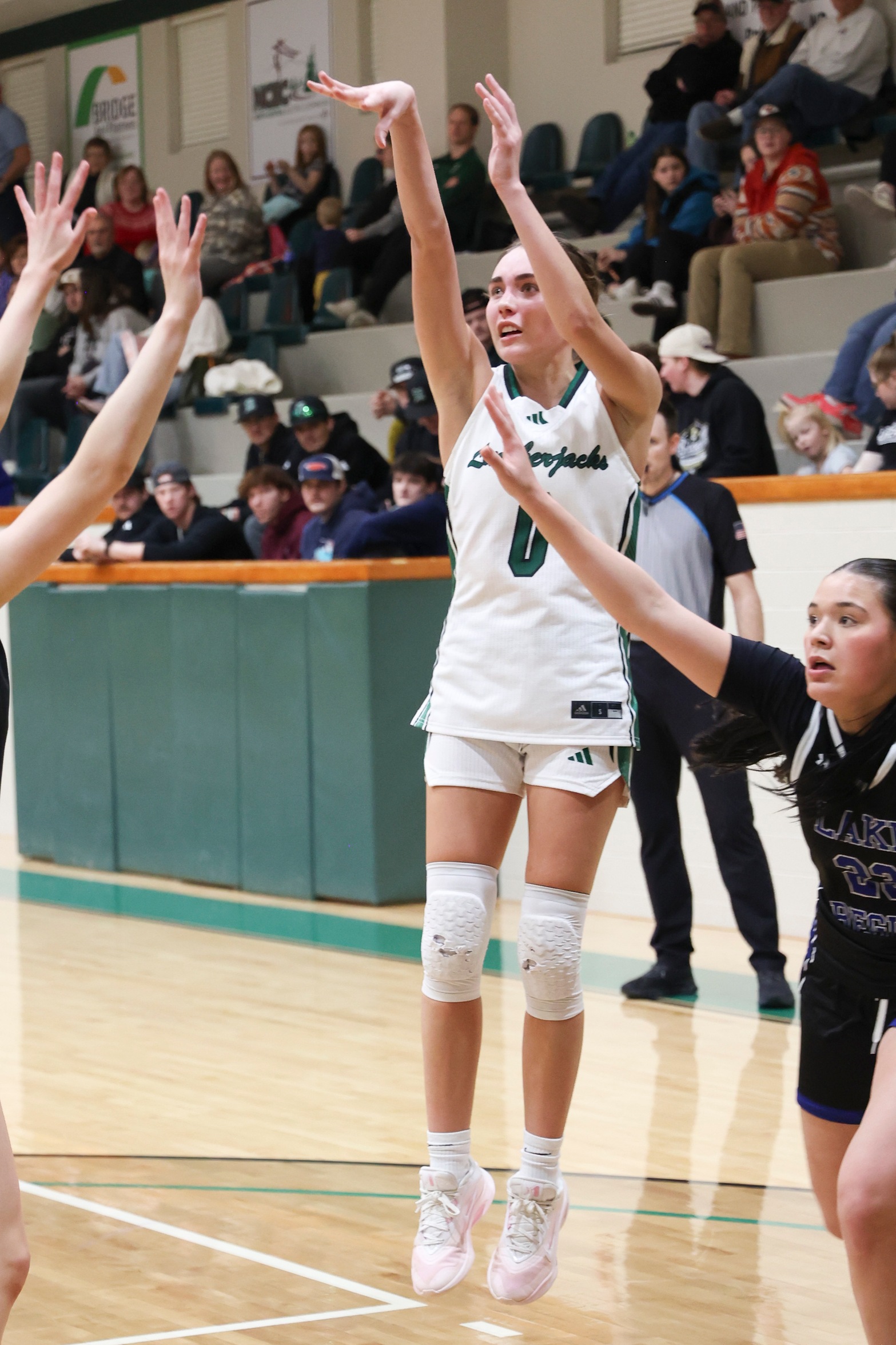 Lumberjacks Outlast Jimmies